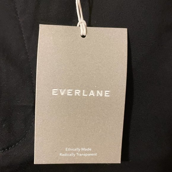 Everlane, The 9" Slim Fit Performance Chino Short, Size 31 - Picture 9 of 9